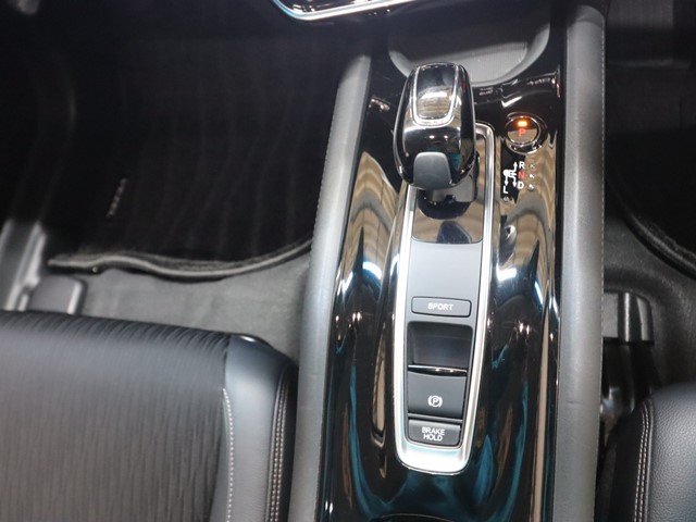 ホンダ ヴェゼルＨＶ Ｚホンダセンシング