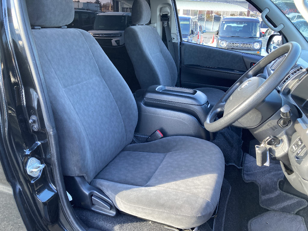 トヨタ ハイエース ＧＬ