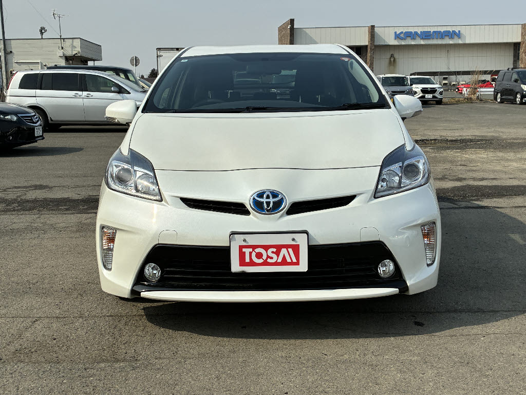 トヨタ プリウス S