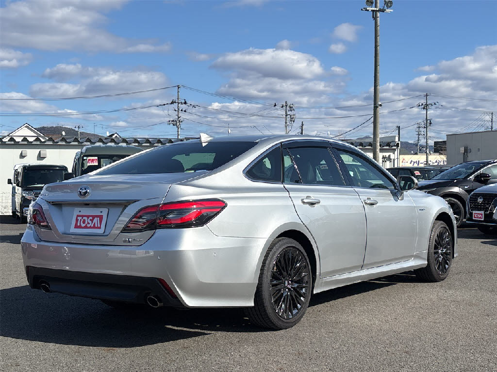 トヨタ クラウンＨＶ S FOUR ｽﾎﾟｰﾂｽﾀｲﾙ