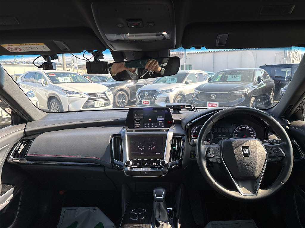 トヨタ クラウンＨＶ S FOUR ｽﾎﾟｰﾂｽﾀｲﾙ