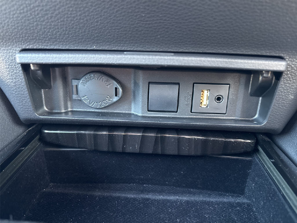 トヨタ クラウンＨＶ S FOUR ｽﾎﾟｰﾂｽﾀｲﾙ