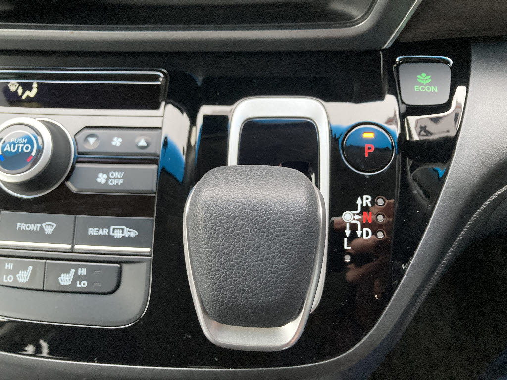 ホンダ ﾌﾘｰﾄﾞ+ﾊｲﾌﾞﾘｯﾄﾞ Gﾌﾞﾗｯｸｽﾀｲﾙ