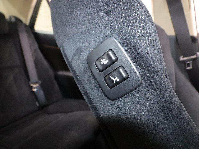 トヨタ クラウン ロイヤルサルーン