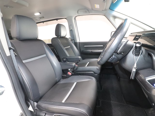 ホンダ ステップワゴン ｽﾊﾟｰﾀﾞｸｰﾙｽﾋﾟﾘｯﾄﾎﾝﾀﾞｾﾝｼﾝｸﾞ