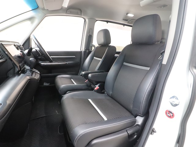 ホンダ ステップワゴン ｽﾊﾟｰﾀﾞｸｰﾙｽﾋﾟﾘｯﾄﾎﾝﾀﾞｾﾝｼﾝｸﾞ