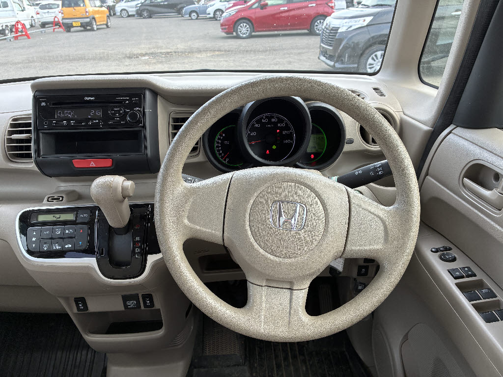 ホンダ Ｎ　ＢＯＸ 4WD G
