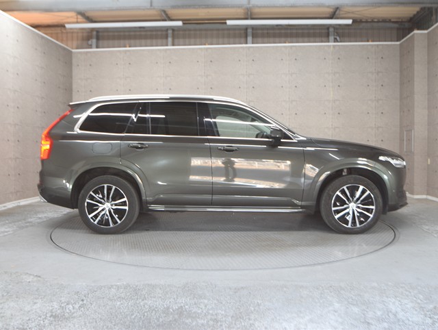 ボルボ ボルボ ＸＣ９０ D5 AWD ﾓﾒﾝﾀﾑ