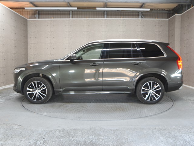 ボルボ ボルボ ＸＣ９０ D5 AWD ﾓﾒﾝﾀﾑ
