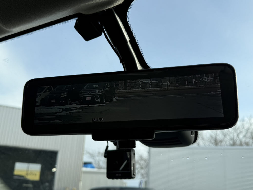 ニッサン セレナ ﾊｲｳｪｲｽﾀｰVｾﾚｸｼｮﾝ