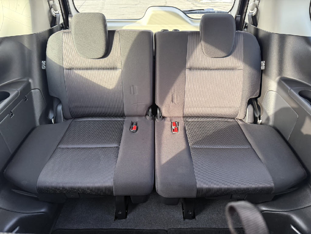 ニッサン セレナ ﾊｲｳｪｲｽﾀｰVｾﾚｸｼｮﾝ