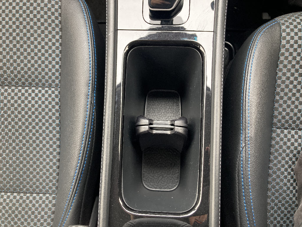 ニッサン キックス Ｘ ＦＯＵＲ