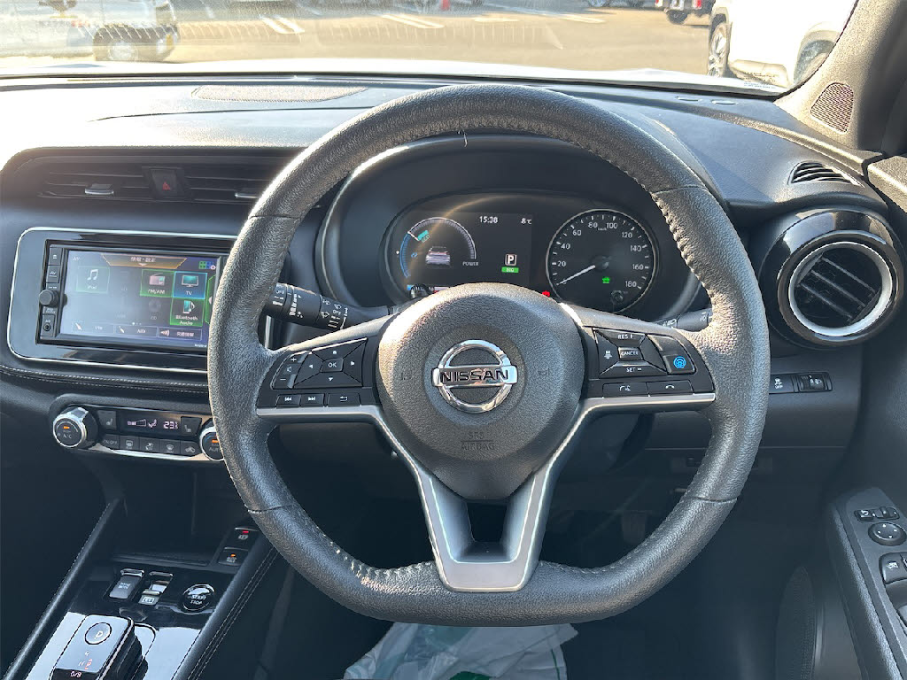 ニッサン キックス Ｘ ＦＯＵＲ