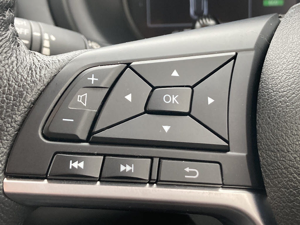 ニッサン キックス Ｘ ＦＯＵＲ