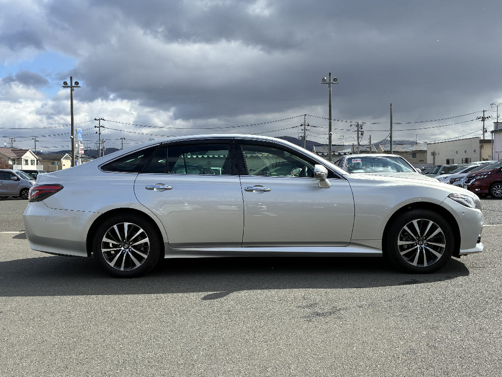 トヨタ クラウンＨＶ Ｇ ＦＯＵＲ