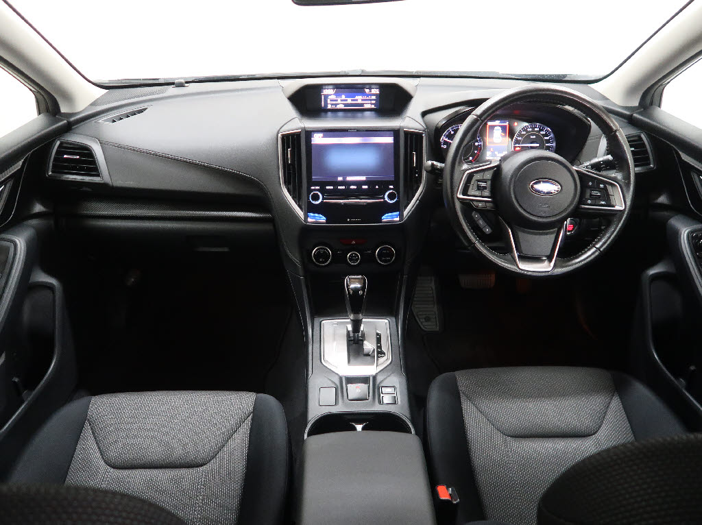 スバル インプレッサスポーツ 1.6i-Lｱｲｻｲﾄ