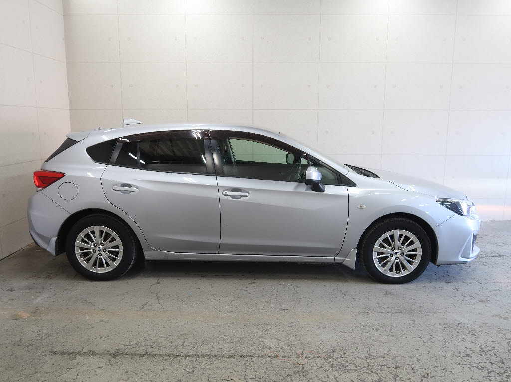 スバル インプレッサスポーツ 1.6i-Lｱｲｻｲﾄ