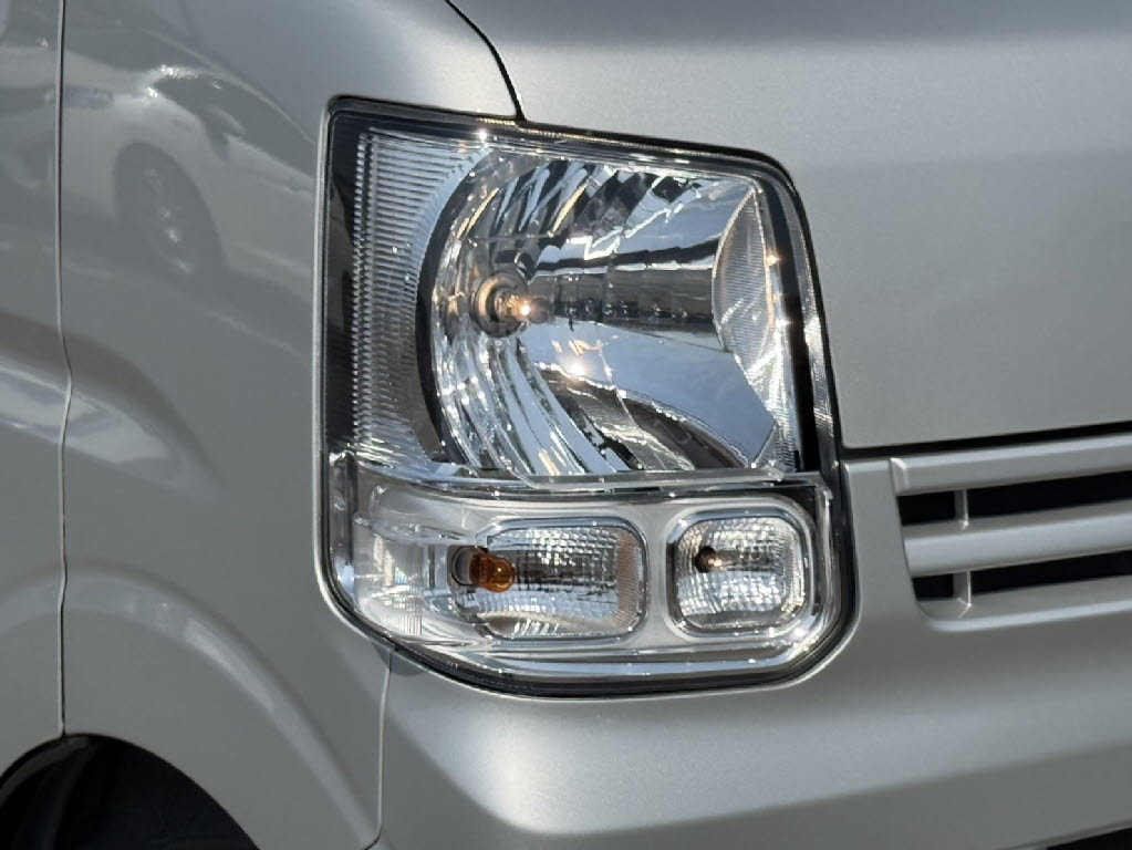 三菱 ミニキャブＶ E