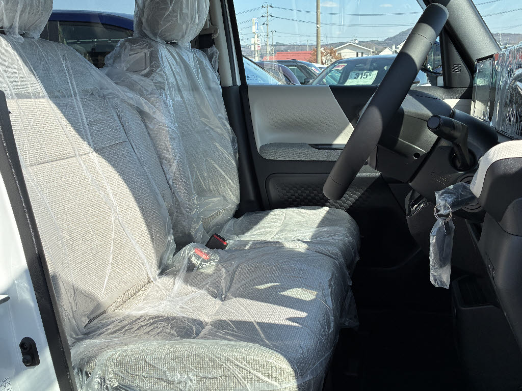 三菱 ｅＫスペース M