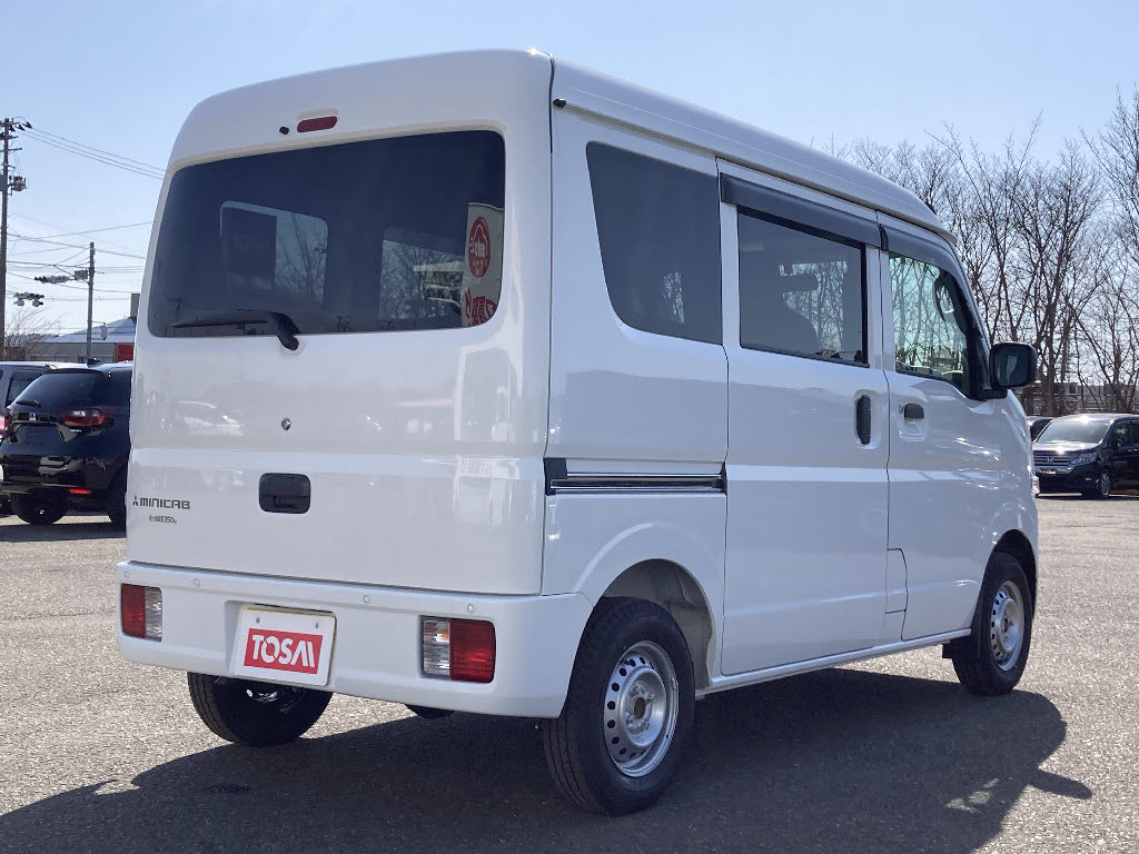 三菱 ミニキャブＶ E