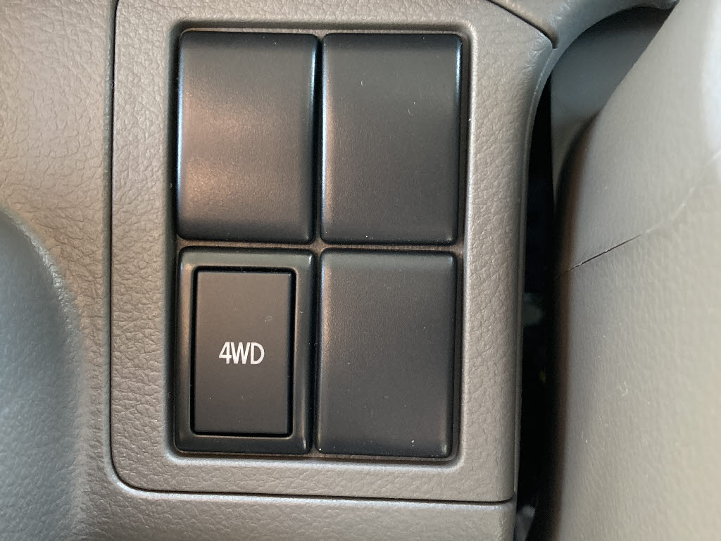 三菱 ミニキャブＶ E