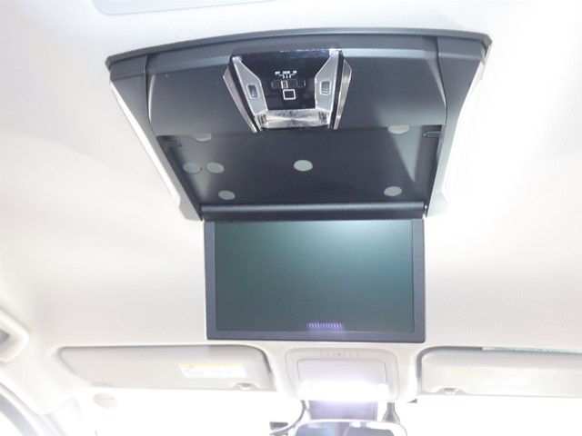 トヨタ ｳﾞｫｸｼｰﾊｲﾌﾞﾘｯﾄﾞ ＺＳ煌２