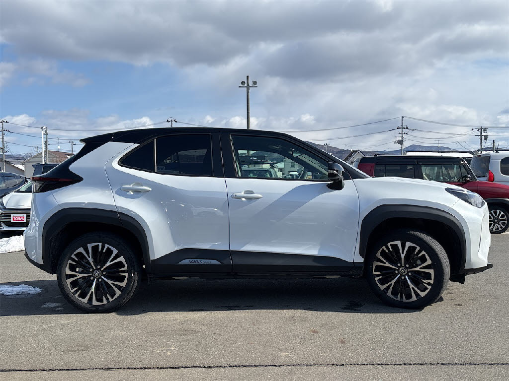 トヨタ ヤリス クロス ﾊｲﾌﾞﾘｯﾄﾞZ 4WD