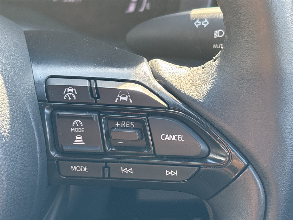 トヨタ ヤリス クロス ﾊｲﾌﾞﾘｯﾄﾞZ 4WD