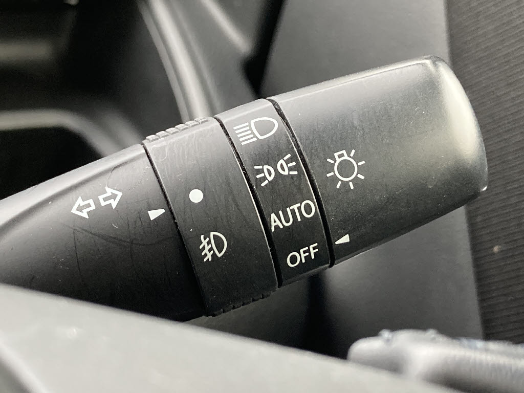 スズキ ｿﾘｵﾊﾞﾝﾃﾞｨｯﾄ 4WD ﾊｲﾌﾞﾘｯﾄﾞMV