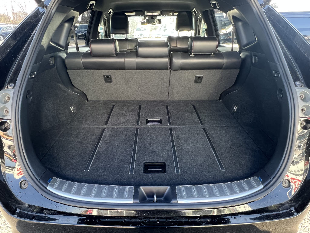 トヨタ ハリアー ﾌﾟﾚﾐｱﾑﾒﾀﾙ&ﾚｻﾞｰﾊﾟｯｹｰｼﾞ