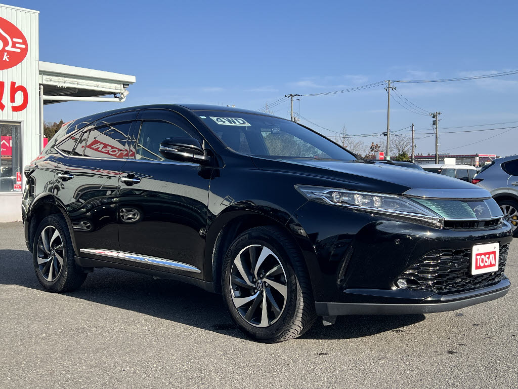 トヨタ ハリアー ﾌﾟﾚﾐｱﾑﾒﾀﾙ&ﾚｻﾞｰﾊﾟｯｹｰｼﾞ