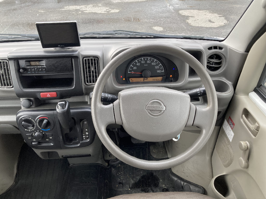 ニッサン NV100ｸﾘｯﾊﾟｰV DX