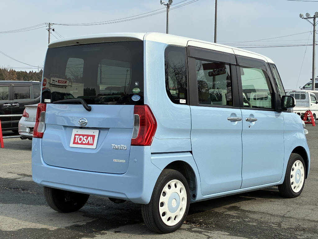 ダイハツ タント Xﾎﾜｲﾄｱｸｾﾝﾄ SAⅢ