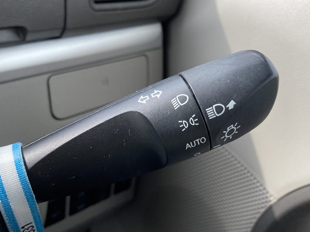 ダイハツ タント Xﾎﾜｲﾄｱｸｾﾝﾄ SAⅢ