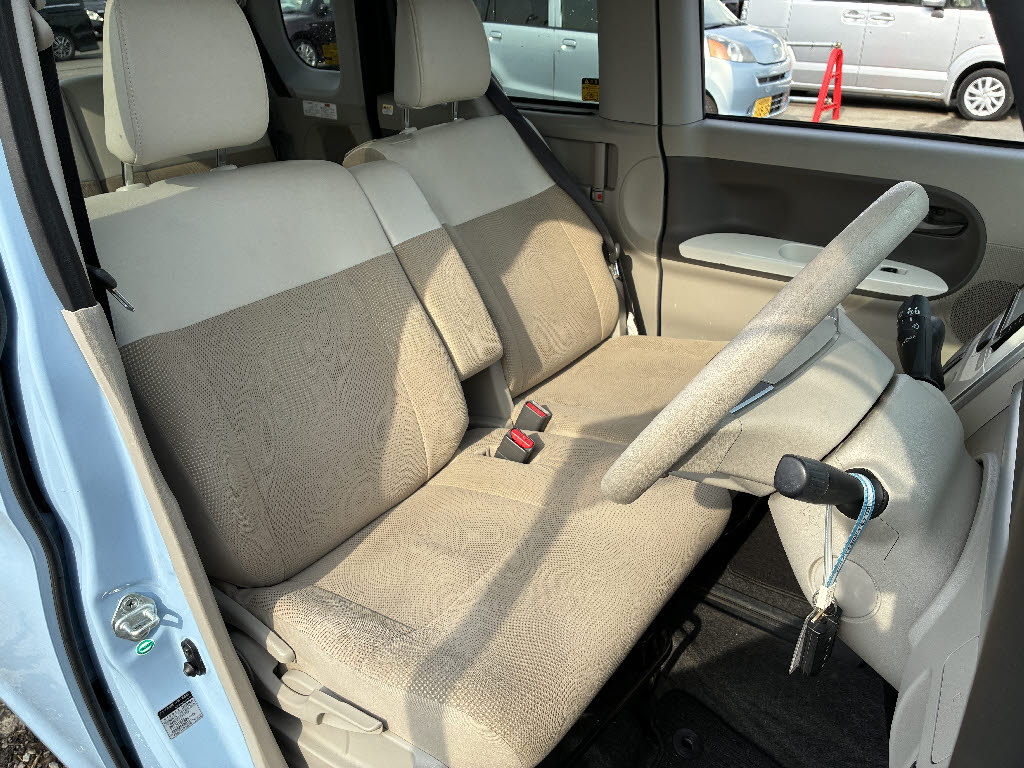 ダイハツ タント Xﾎﾜｲﾄｱｸｾﾝﾄ SAⅢ