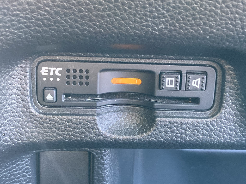 ホンダ Ｎ　ＢＯＸカスタム 4WD G Lﾀｰﾎﾞﾎﾝﾀﾞｾﾝｼﾝｸﾞ