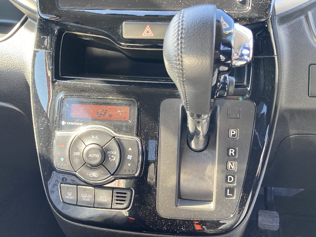 スズキ ｿﾘｵﾊﾞﾝﾃﾞｨｯﾄ 4WD ﾊｲﾌﾞﾘｯﾄﾞMV