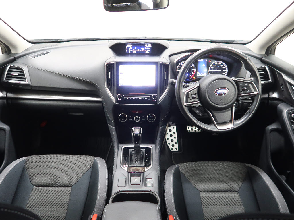 スバル インプレッサスポーツ 2.0I-Sアイサイト