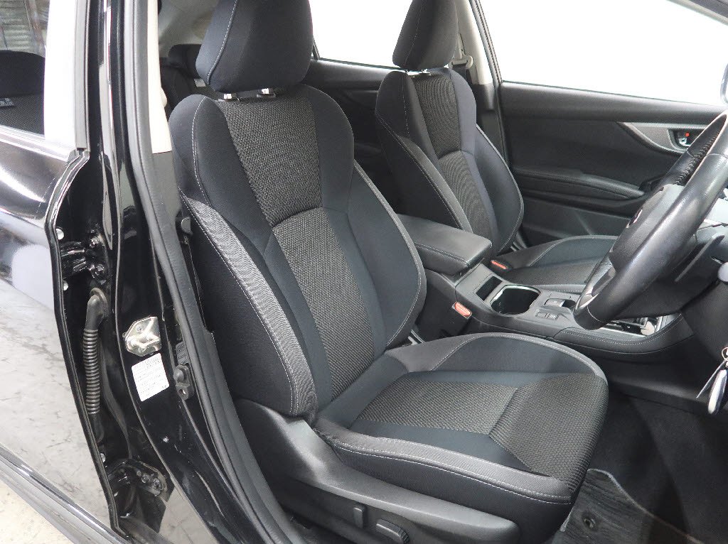 スバル インプレッサスポーツ 2.0I-Sアイサイト