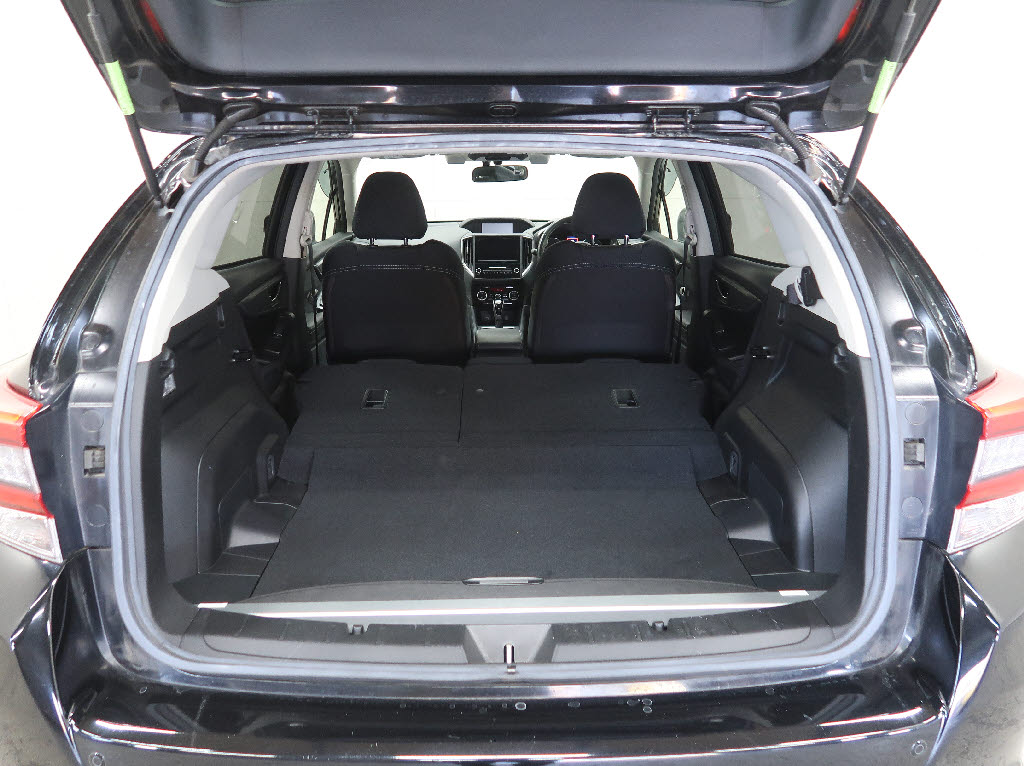 スバル インプレッサスポーツ 2.0I-Sアイサイト