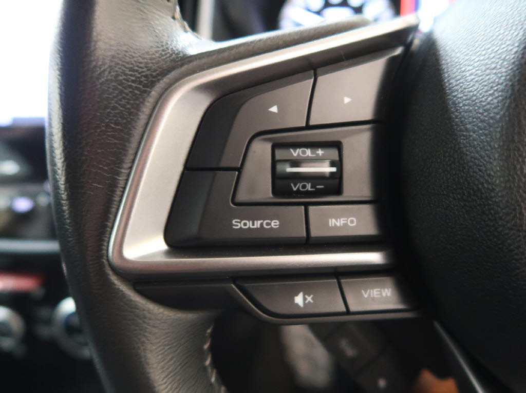 スバル インプレッサスポーツ 2.0I-Sアイサイト