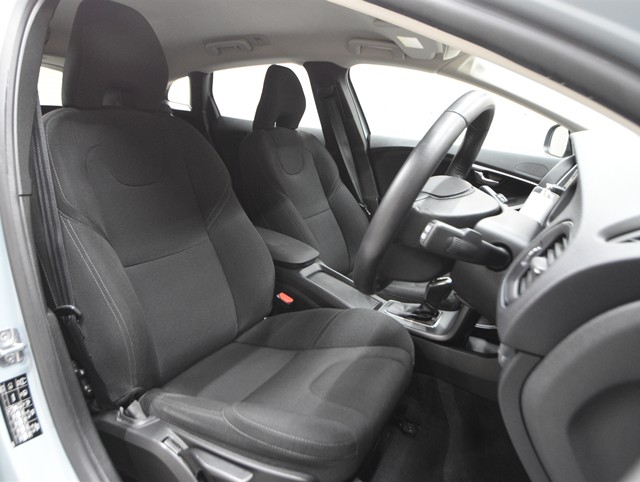 ボルボ ボルボ Ｖ４０ T2 ｷﾈﾃｨｯｸ