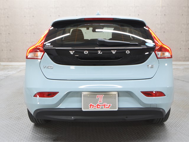 ボルボ ボルボ Ｖ４０ T2 ｷﾈﾃｨｯｸ