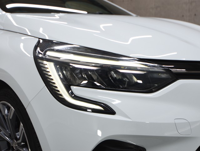 ルノー ルノー ルーテシア インテンス