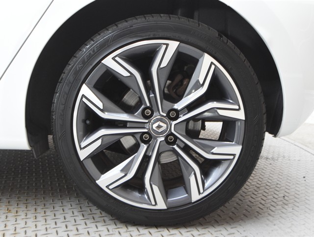 ルノー ルノー ルーテシア インテンス