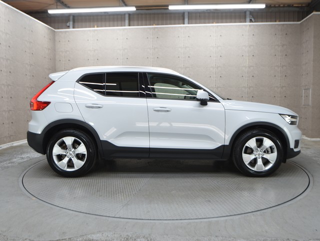 ボルボ ボルボ ＸＣ４０ T4 ﾓﾒﾝﾀﾑ