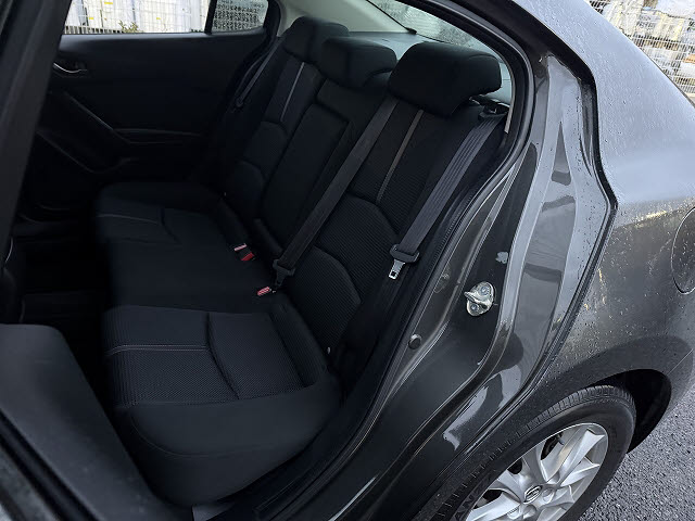 マツダ アクセラ １５Ｓプロアクティブ