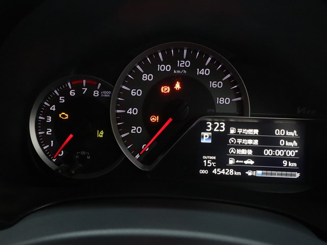 トヨタ ヴィッツ Ｆ