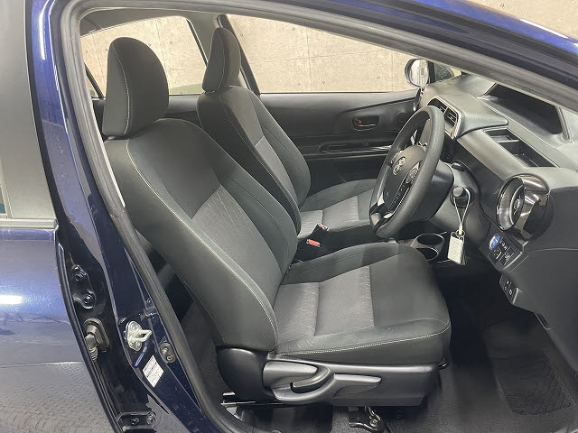 トヨタ アクア Ｓスタイルブラック