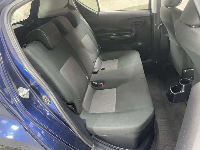 トヨタ アクア Ｓスタイルブラック